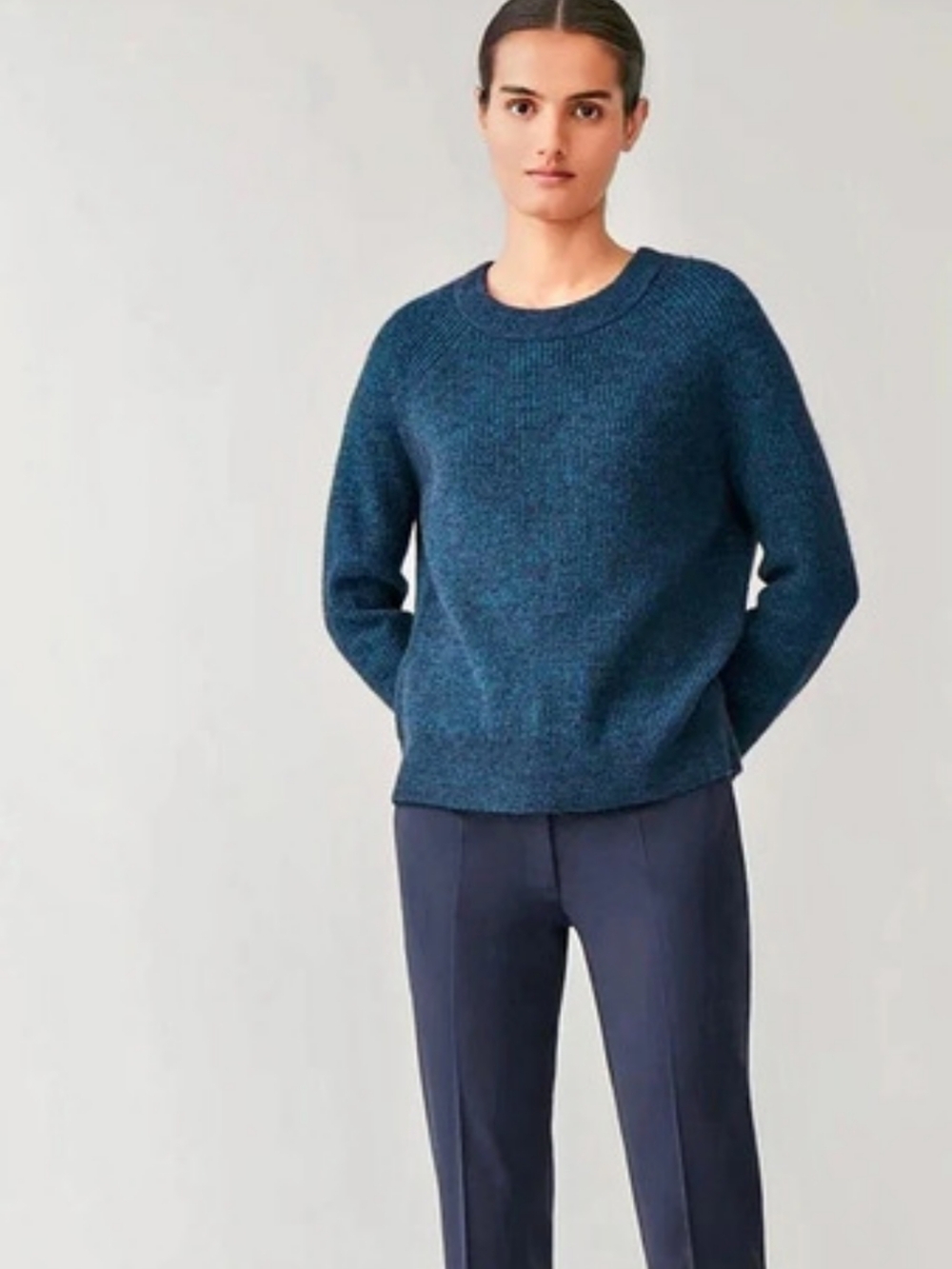 COS Rounded Alpaca Mix Crew-Neck Sweater Blue & Black Size S